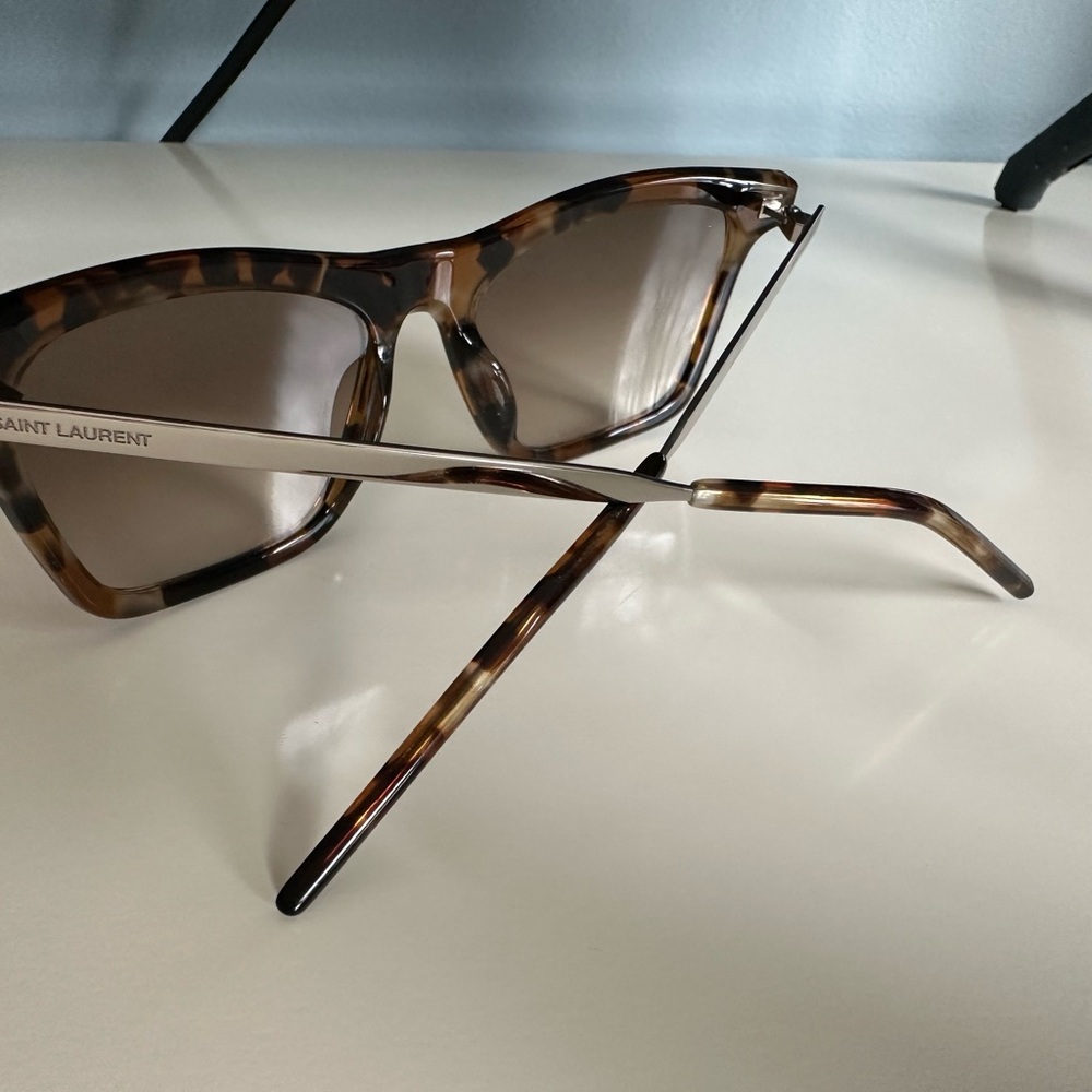 Saint Laurent Brown Tortoise Sunglasses/polarized/with case - Picture 3 of 8